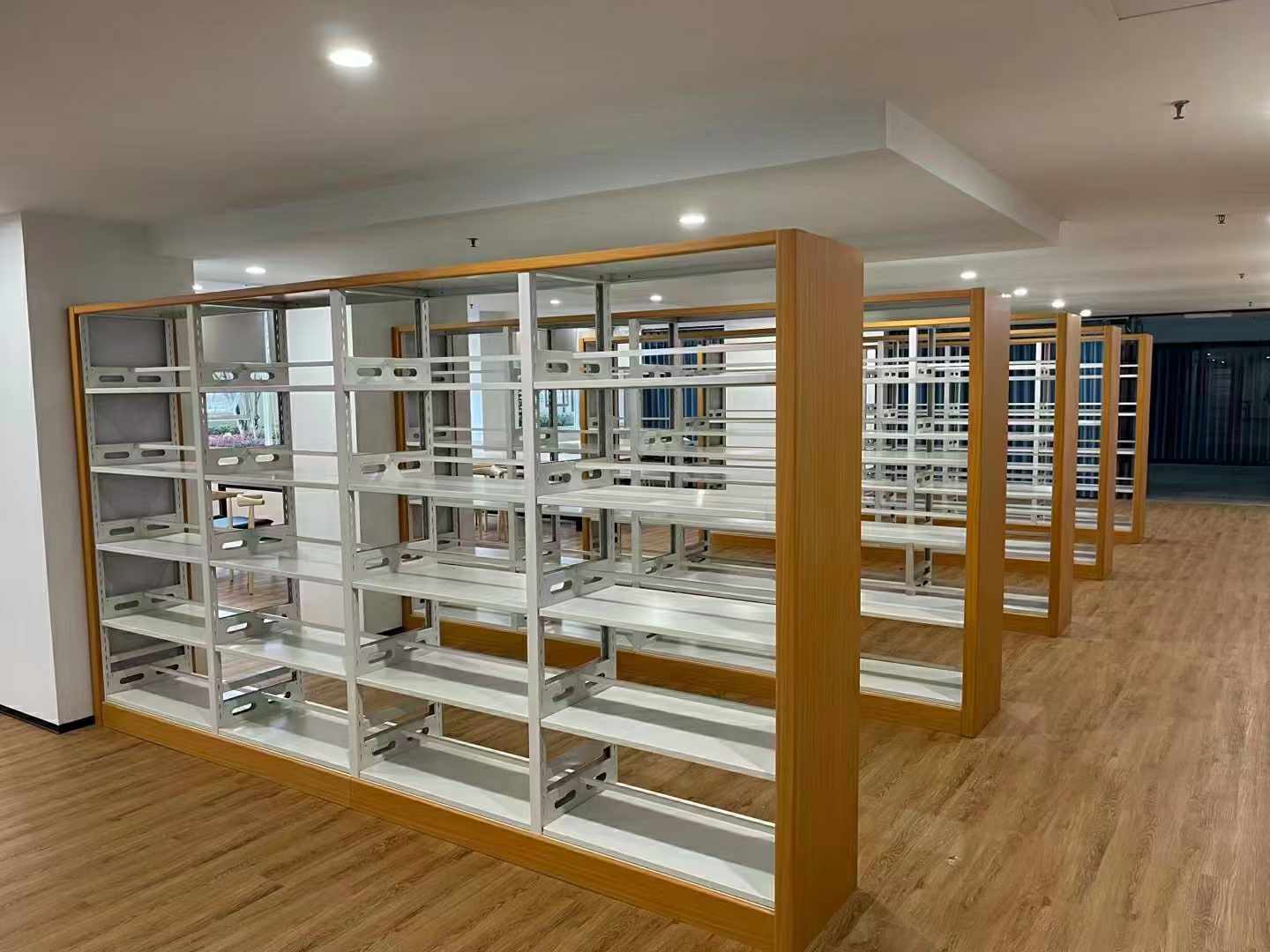 鋼制圖書館書架，實用與注意事項全知道