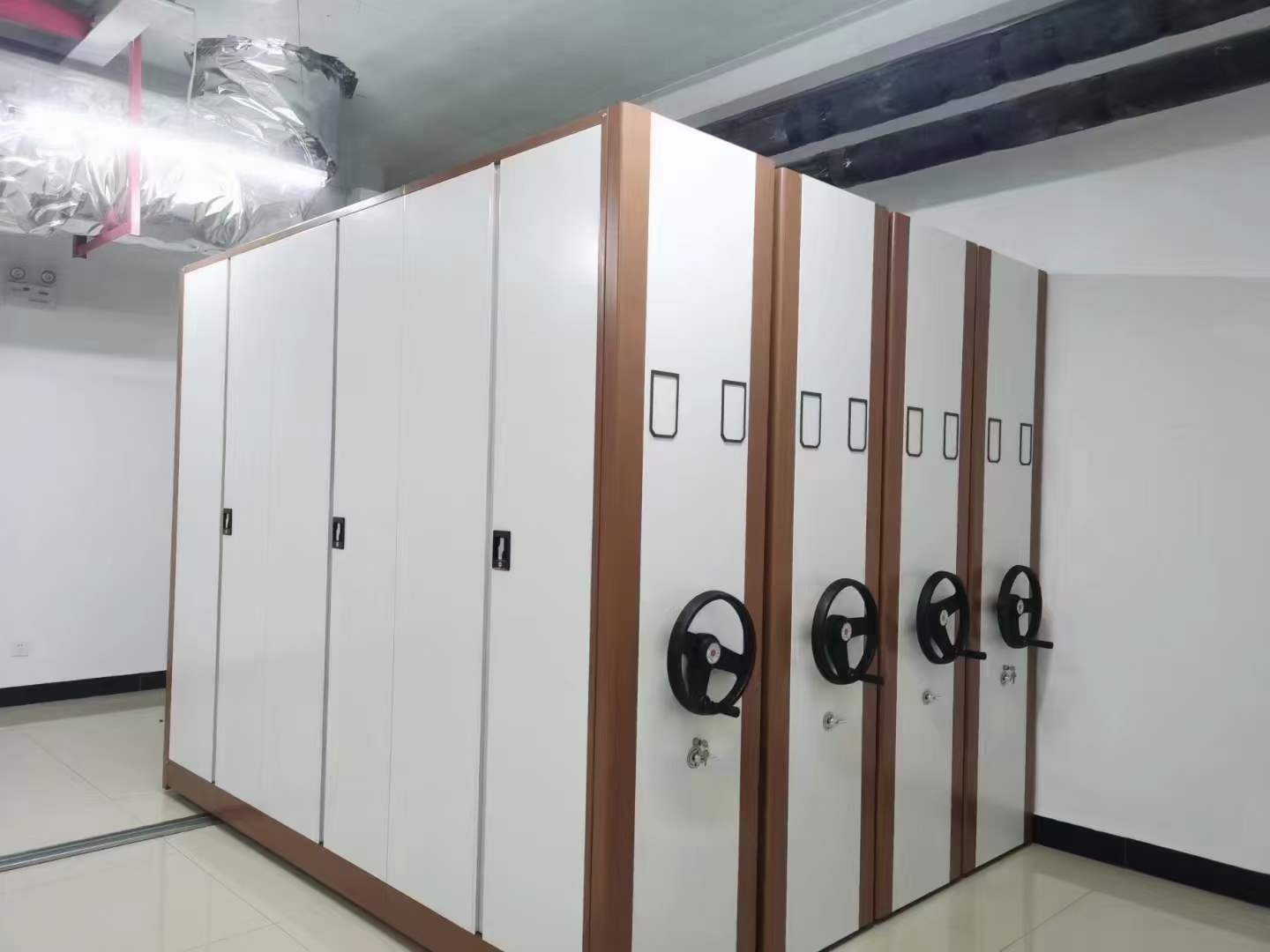 密集架貨架廠家直銷，價格會更優惠嗎